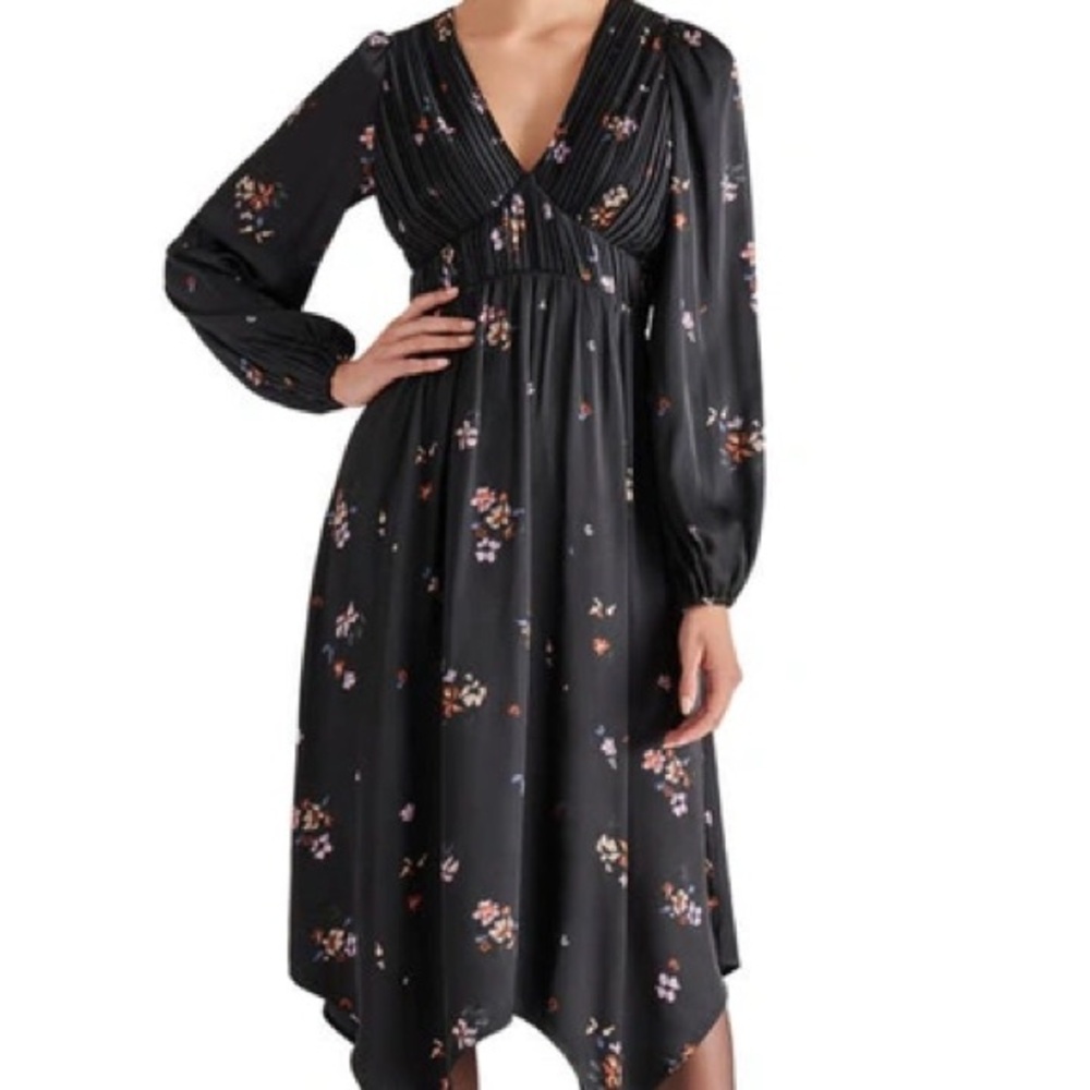 STEVE MADDEN Jamie Floral Long Sleeve Handkerchief Hem Satin Midi Dress Black